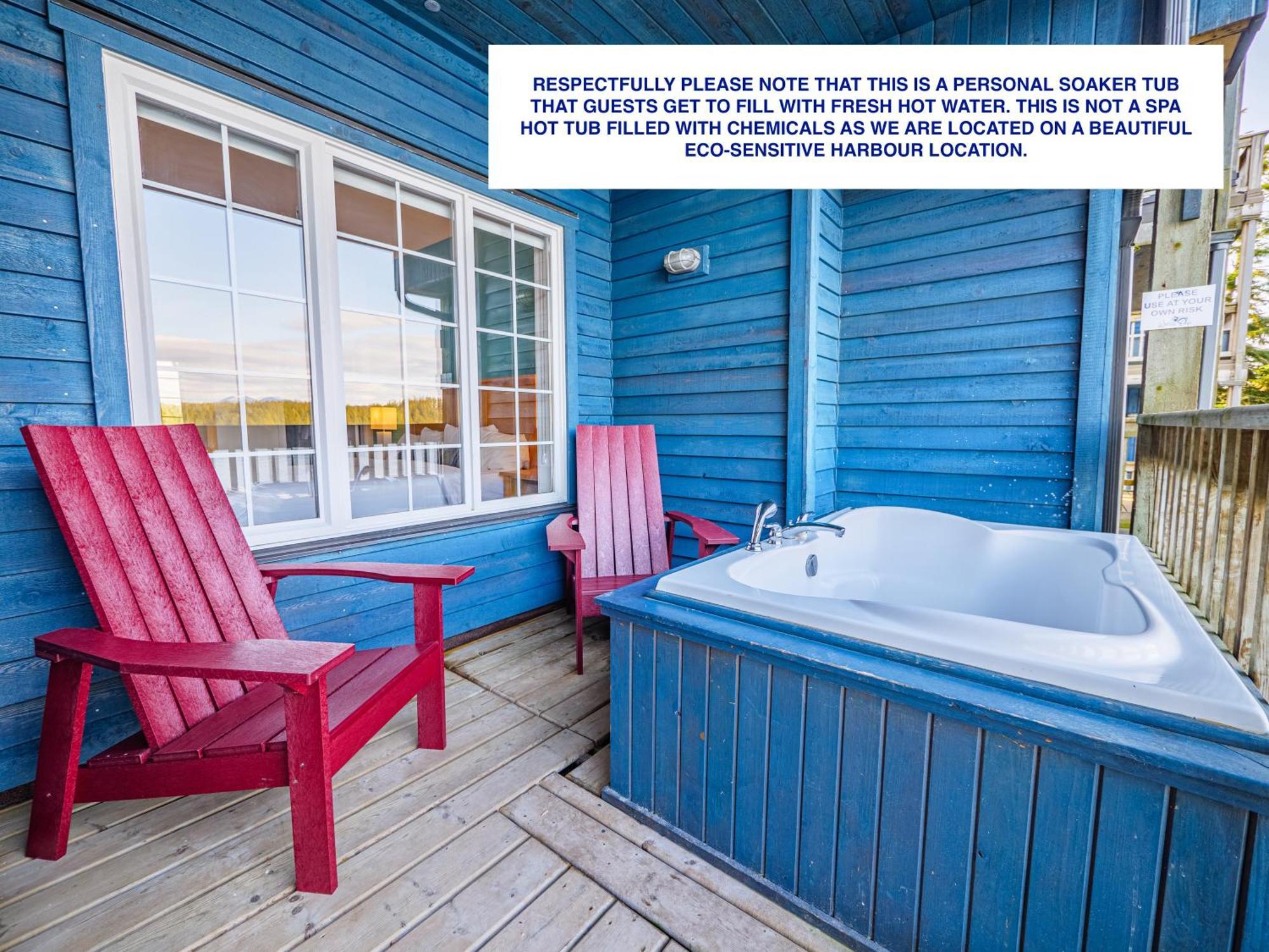 Waters Edge Shoreside Suites Ucluelet Exteriör bild