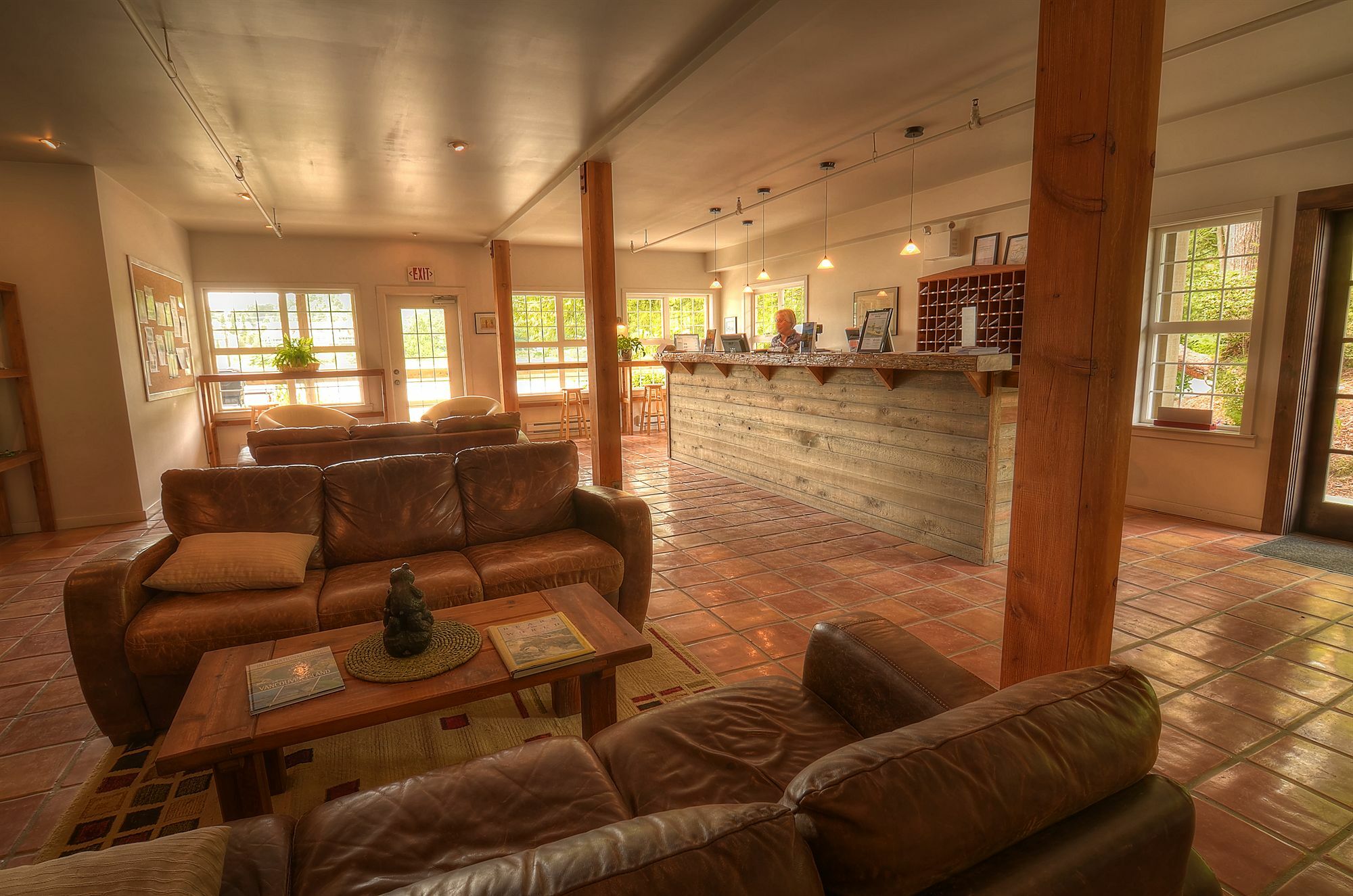 Waters Edge Shoreside Suites Ucluelet Exteriör bild
